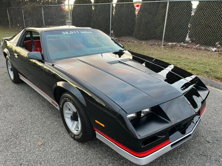 Thumbnail Photo undefined for 1983 Chevrolet Camaro